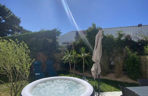 Riantec Apartment | T2 Neuf Hyper Design - Jacuzzi - Proche Plages