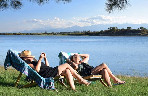Aleria Apartment | T2, Pleine Nature, lakeside, large garden, Beaches within 7 km, Air-conditioned, WiFi