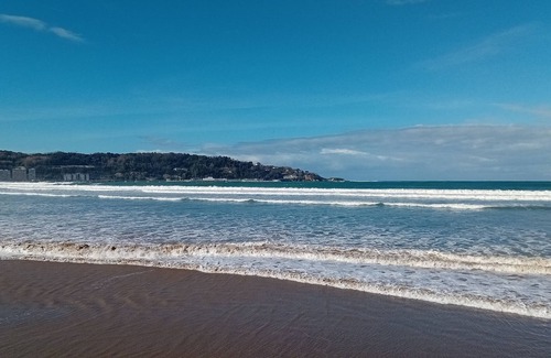 Hendaye Apartment | T2 . Proche de L'océan Parking, 2pers. Au Calme