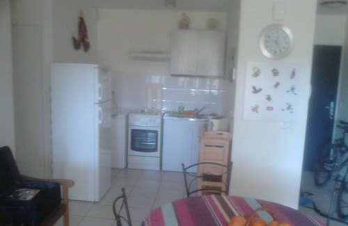 Saint-Paul-les-Dax Apartment | T2 QUIET APARTMENT FOR CURISTS OR HOLIDAYS