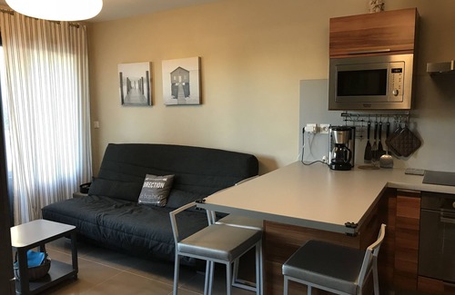 Plage d'Argeles Apartment | T2 sea view in Le Racou - classified 3 * Air-conditioned - Private shaded parking lot