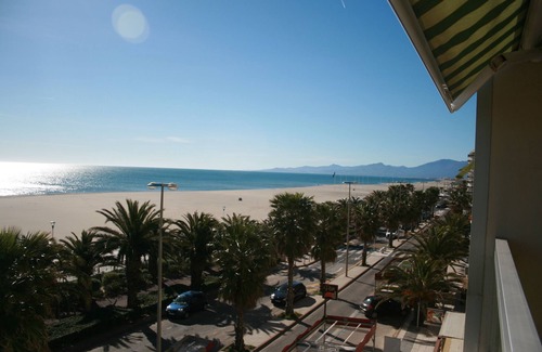 Le Grand Large Apartment | T2 SEAFRONT + TERRACE + PRIVATE PARKING+WIFI