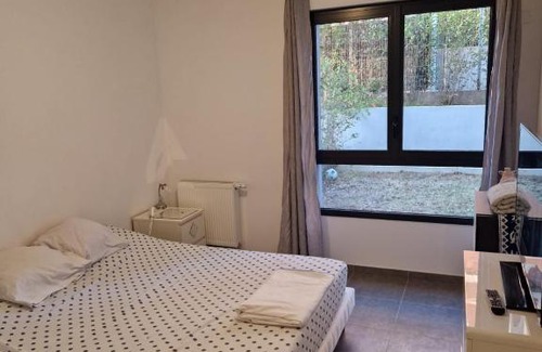 10th Arrondissement Apartment | T2 stade Vélodrome