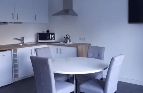 Lathuile Apartment | T2 vue sur lac d'Annecy
