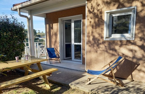 Carnoux-en-Provence Apartment | T2 with swimming pool near Cassis