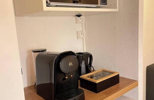 Bussy-Saint-Georges Apartment | T2D Apartment - TVR Suite near Disneyland Paris