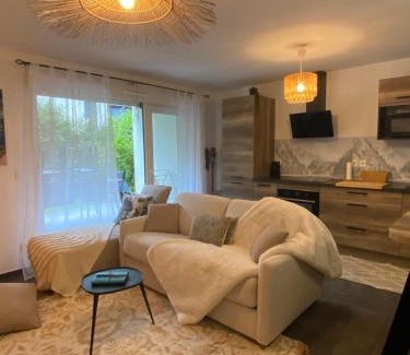 Duingt Apartment | T3, à 5 min à pied du lac Annecy