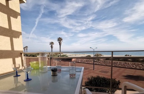 Sainte-Marie-Plage Apartment | T3 a few meters from the beach with an unobstructed view of the sea ideally located in Sainte...