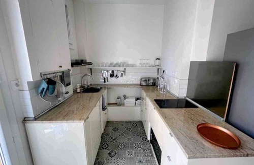 Le Mourillon Apartment | T3 Central Port Tout Confort