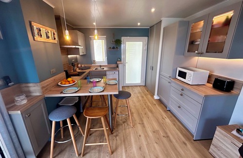 Canale-di-Verde Apartment | T3 DUPLEX - renovated in 2024 - Seafront with large terrace, sea view