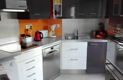 Republique - Les Ponts Apartment | T3 in the heart of Ile de Nantes with parking