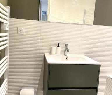 Bourgogne Apartment | T3 LE COCON- Hyper centre - Wifi - Cosy
