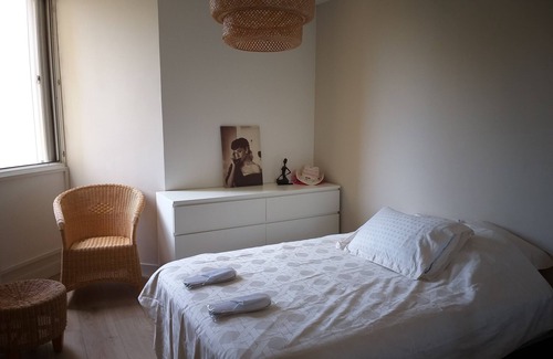 Le Rouet Apartment | T3 Lumineux et Calme, Centre du 8e Ardt, Entre Plages et Ville