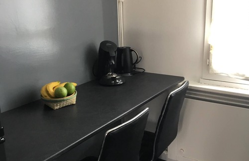 Coteaux Ouest Apartment | T3 ROUEN docks side with free parking - 4 BEDS