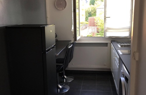 Coteaux Ouest Apartment | T3 ROUEN docks side with free parking - 4 BEDS