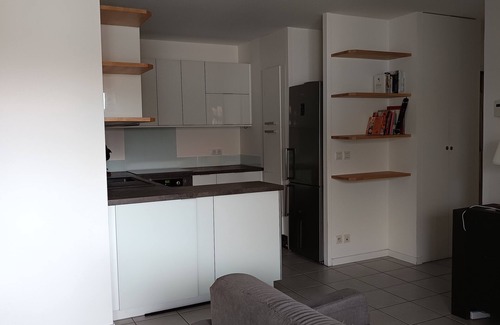 Ciboure Apartment | T3, Saint Jean de Luz/Ciboure, private parking, wifi. Beaches, town center on foot