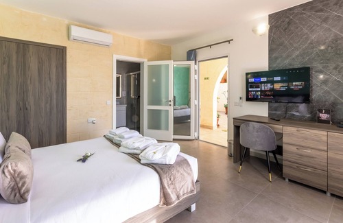 Xewkija Hotel | Ta'battista B&B & Pool - Wied Il-mielah