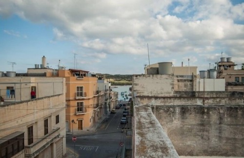 Marsaxlokk Apartment | Ta Diegu - pretty apartment in a private house with a large rooftop terrace