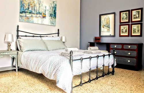 Sliema Apartment | Ta'Lina, Sliema apartment next to Valletta Ferry RSEG1-1