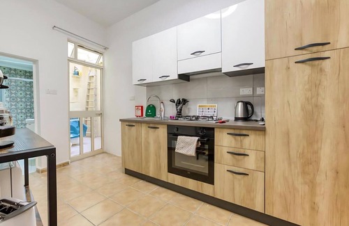 Birgu House | Ta' Lorita - Charming & Cosy Ground floor Family Home