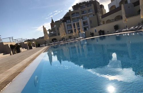 Marsaskala Apartment | Ta Monita Marsascala Luxurious 2 Bed/2 bath Sea view apartm with Pool access*