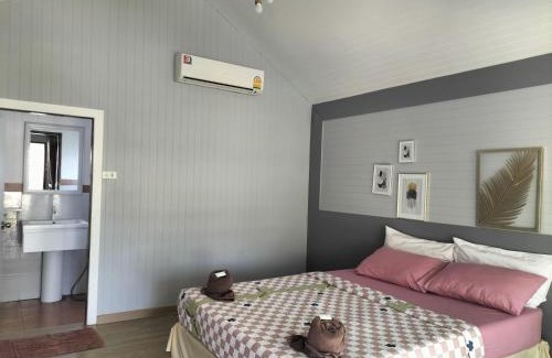 Tha Kradan House | Taakradan Valley Resort ท่ากระดานวัลเล่ย์ รีสอร์ท