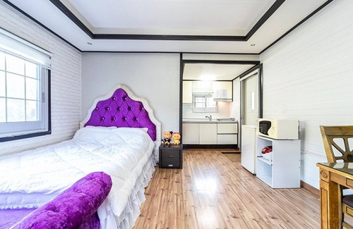Pamnamujae House | Taean Geuttaegeu Pension