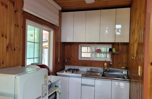 Churemi-mal House | Taean Hannane Pension