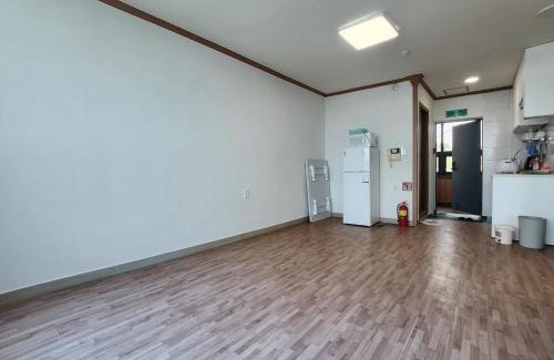 Mongdae House | Taean Mongsanpo Monggle Monggle Pension