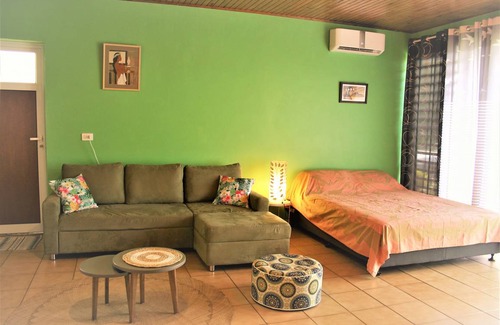 Punaauia Apartment | TAHITI - Sanny's Place Studio (PRM)