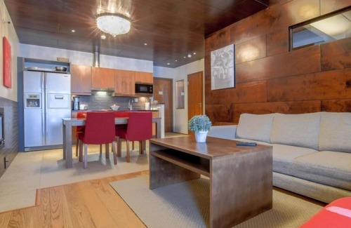 Tahkovuori House | Tahko Spa Junior Suite Orange B6 by Interhome