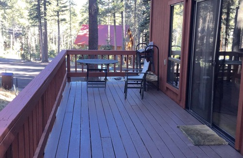 Serene Lakes Cabin | Tahoe area Cabin, Pet Friendly, 3 miles to Sugar Bowl, On x-country ski trail