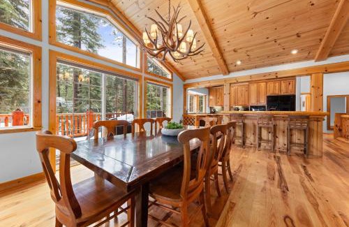 Tahoe Pines House | Tahoe Grand on the West Shore - Pet Friendly & Hot Tub!