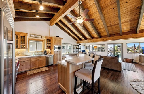 Tahoe Keys House | Tahoe Keys Dream: Pets, BBQ, Boat Dock, Pools