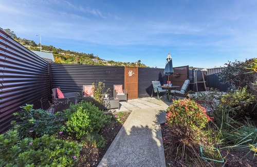 Tahunanui House | Tahunanui Shoreside - Nelson Holiday Home