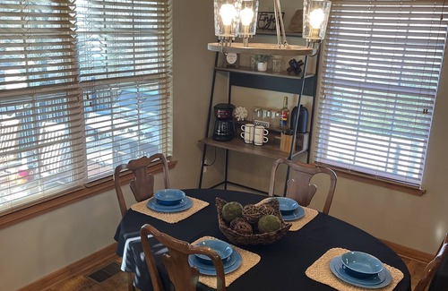 Norfork House | Tailwaters Trout and Lake Retreat! Inviting home minutes to River and Lake!