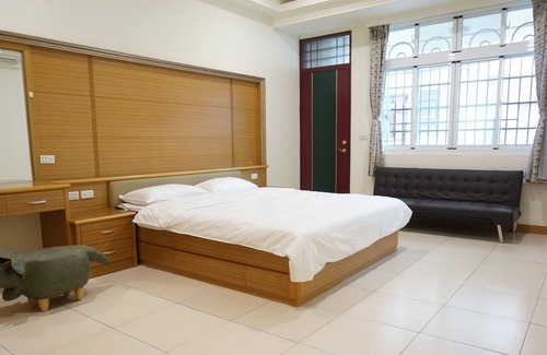 North District Condo | Tainan city center Private rent, 2 to 10 person, pet allowed