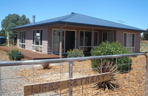 Caloote House | Take time out with your family and friends