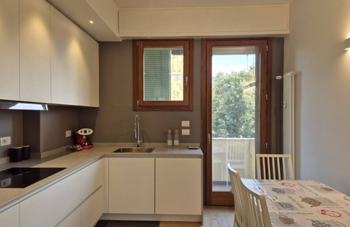 Isolotto Apartment | Talenti apartment with parking