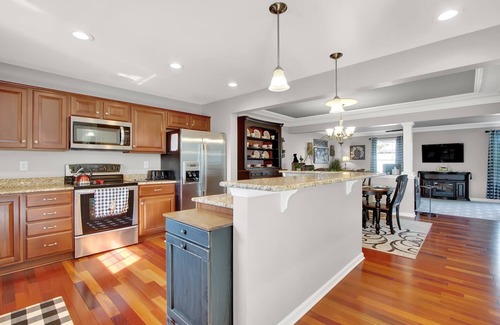 Fairfield House | Tall Haven in Historic Fairfield, PA- 2.5 Miles from Liberty Mountain- Sleeps 8