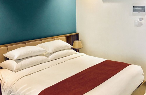 An Hai Đong Hotel | Tam House Pool View Room, Ground Floor, Breakfast, Pool, Kitchen