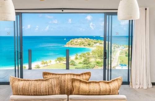 Fryes Beach House | Tamarind Hills Panorama - 2 Bedroom Ocean View Suite