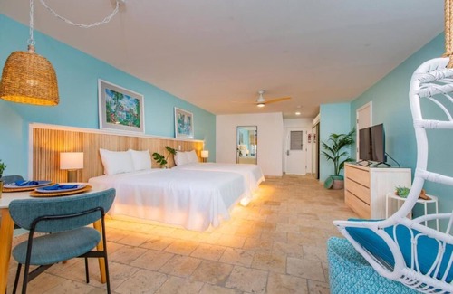 Testman Resort | Tamarind Reef Resort Spa & Marina