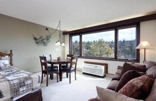 Purgatory Apartment | Tamarron Lodge Studio 306