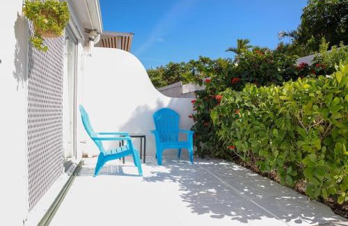 Paradise Island House | Tangerine Sunsets Seville