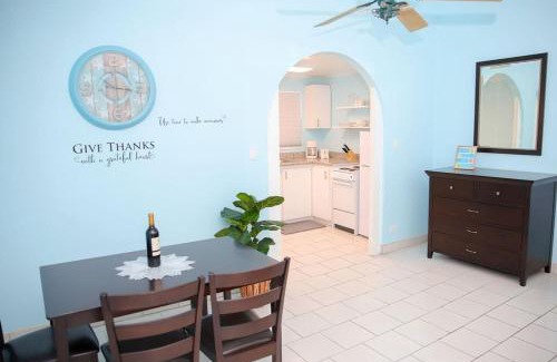 Paradise Island House | Tangerine Sunsets Seville