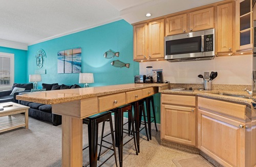 Hatteras Island Apartment | Tank Tops & Flip Flops 112 at the Villas of Hatteras Landing 1 Bedroom Near-Beach Condos with Pool Access!