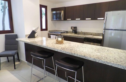 Akumal House | Tao Inspired Living, Beach 50 mts, Beach Club In front,Activities & Restaurants!