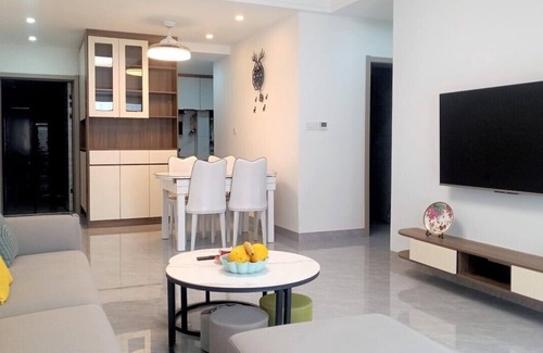 Qiannan Condo | Tao's Inn Guiyang - Private vacation home next to airport, old town, and forests