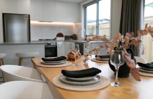 Taradale House | Taradale Gem